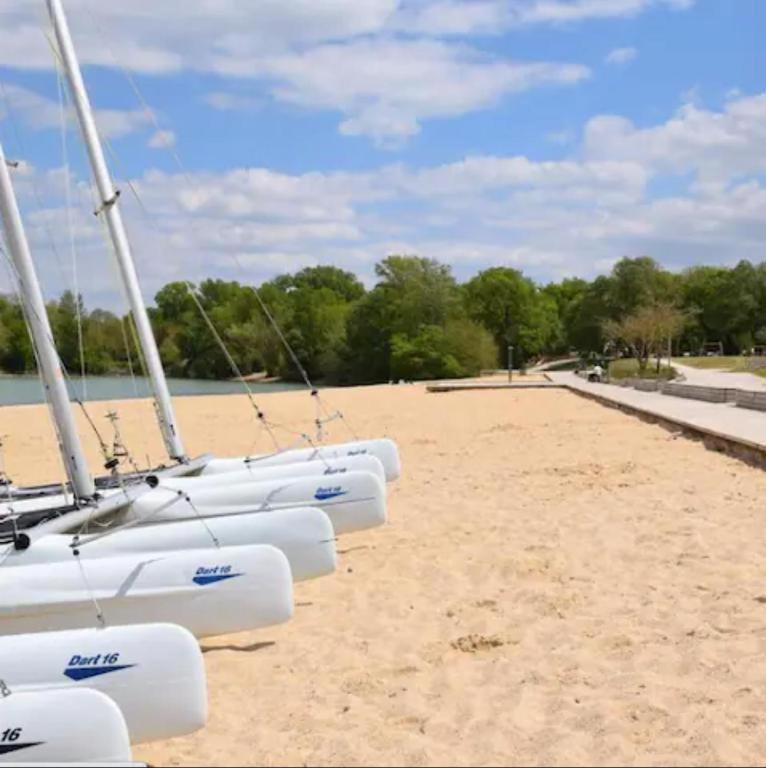 Le Scandinave, Proche Bord De Loire Orléans Kültér fotó